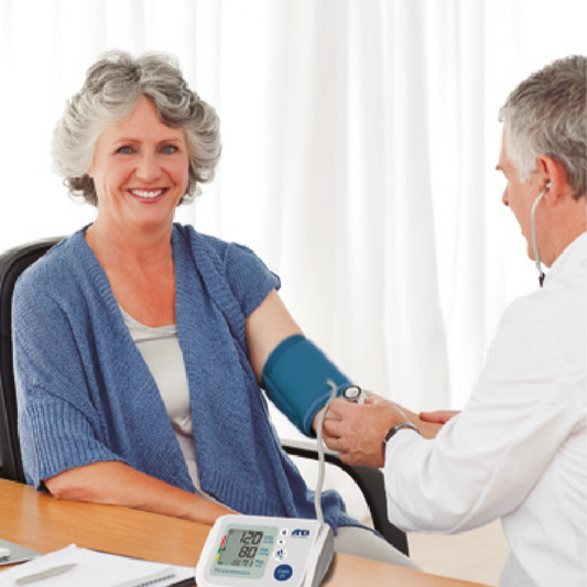 Monitor de presión arterial de brazo semiautomático (Suflado Manual)