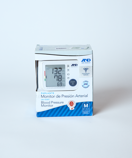 Monitor de presión arterial de brazo con voz parlante UA-1030T